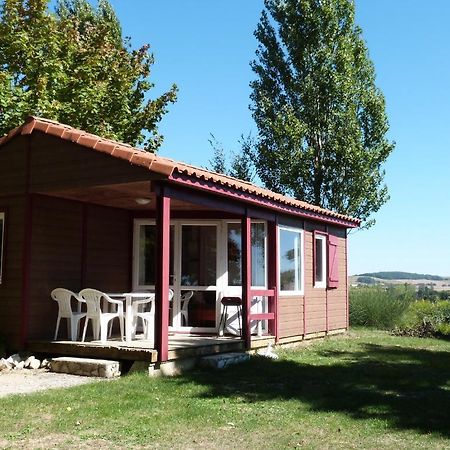 Les Chalets Des Mousquetaires Mirepoix  المظهر الخارجي الصورة