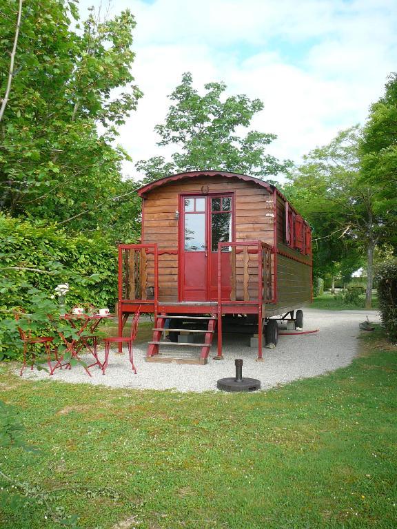 Les Chalets Des Mousquetaires Mirepoix  الغرفة الصورة