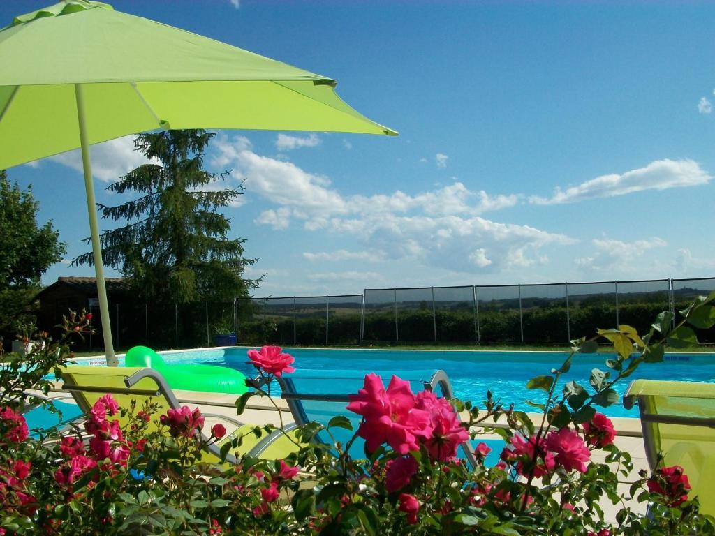 Les Chalets Des Mousquetaires Mirepoix  المظهر الخارجي الصورة